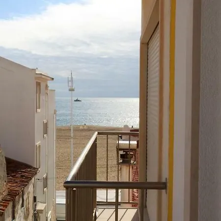 Ferhousedreams-praia * Назаре