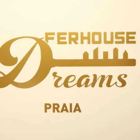 Ferhousedreams-praia Nazare